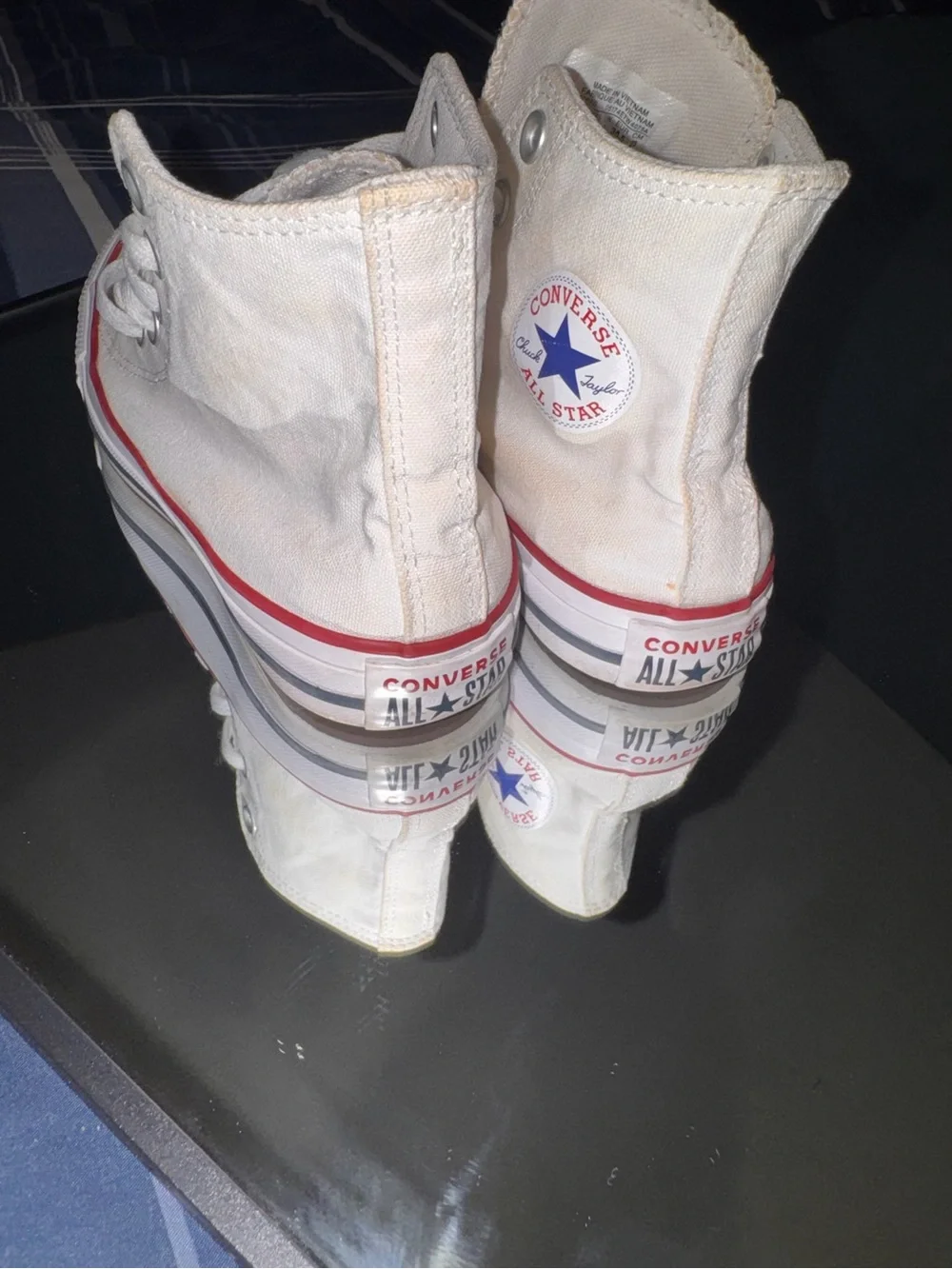 Converse white canvas